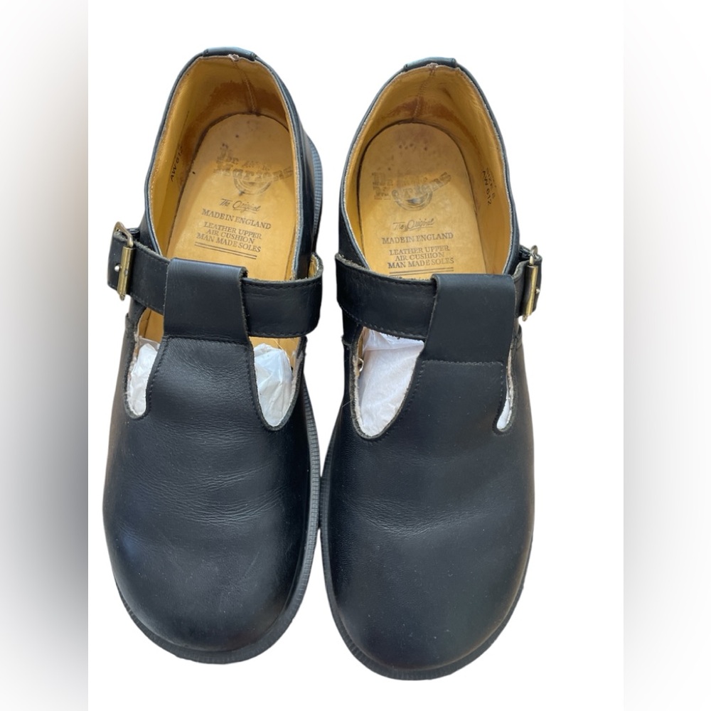 Doc Martens Mary Janes size 8 made in England
Size 10 US
